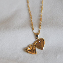 Load image into Gallery viewer, Locket Necklace