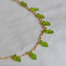 Load image into Gallery viewer, Leafy Necklace