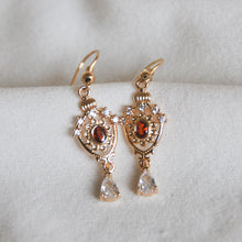 Load image into Gallery viewer, Empress Earrings