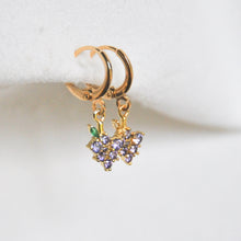 Load image into Gallery viewer, Grape Earrings