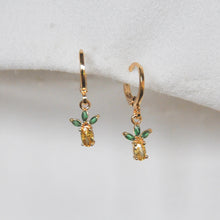 Load image into Gallery viewer, Pineapple Earrings