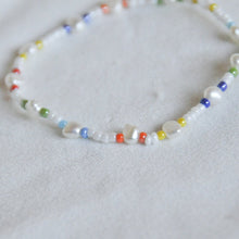 Load image into Gallery viewer, Colourful Pearl Bracelet
