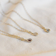 Load image into Gallery viewer, Teardrop Necklace