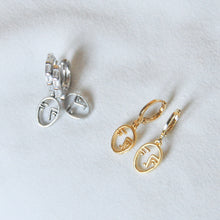 Load image into Gallery viewer, Abstract Face Earrings