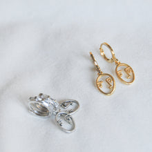 Load image into Gallery viewer, Abstract Face Earrings