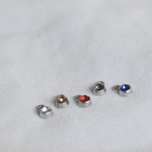 Load image into Gallery viewer, Tiny Rhinestone Earrings