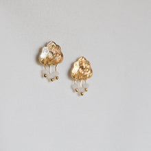 Load image into Gallery viewer, Thunderstorm Studs