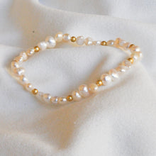Load image into Gallery viewer, Gold Beaded Pearl Bracelet