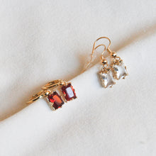 Load image into Gallery viewer, Regal Earrings