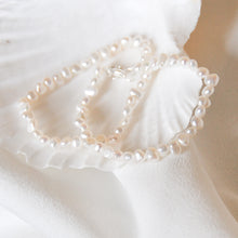 Load image into Gallery viewer, Pearl Bracelet