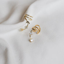 Load image into Gallery viewer, Night Sky Ear Cuff