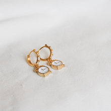 Load image into Gallery viewer, Clock Earrings