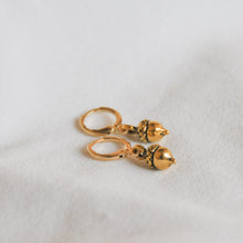 Load image into Gallery viewer, Acorn Earrings