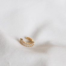 Load image into Gallery viewer, Rectangle Ear Cuff