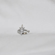 Load image into Gallery viewer, Star Ear Cuff
