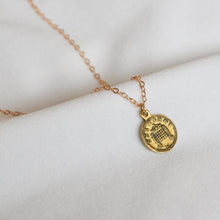 Load image into Gallery viewer, Coin Necklace