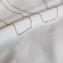 Load image into Gallery viewer, Pearl Bar Necklace