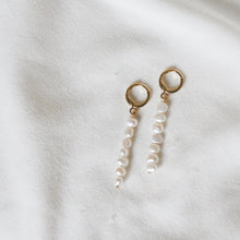 Load image into Gallery viewer, Pearl Stack Earrings