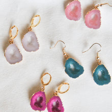 Load image into Gallery viewer, Ore Earrings
