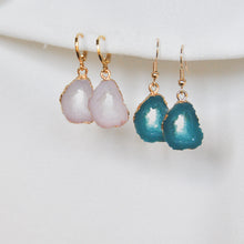 Load image into Gallery viewer, Ore Earrings
