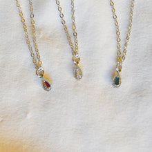 Load image into Gallery viewer, Teardrop Necklace
