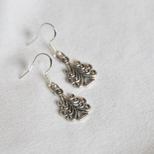 Load image into Gallery viewer, Tree Earrings
