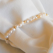 Load image into Gallery viewer, Gold Beaded Pearl Bracelet
