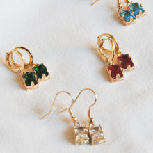 Load image into Gallery viewer, Regal Earrings
