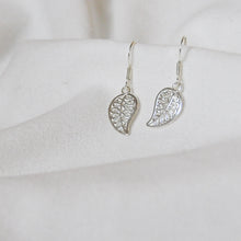 Load image into Gallery viewer, Leaf Earrings
